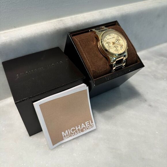 NWT Michael Kors Runway Chronograph Gold Tone Tortoise Stainless Steel Wristwatc - Picture 10 of 11
